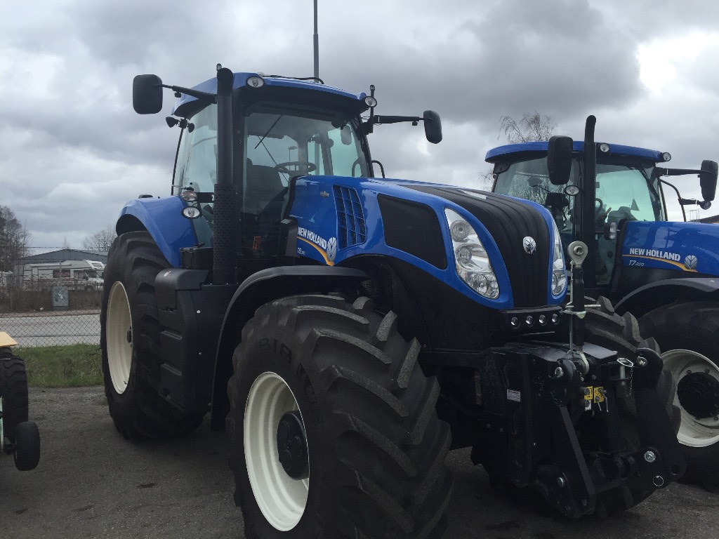 T8.390 Ny! Omg. lev!! for sale - Year: 2016 | Used New Holland T8.390 ...