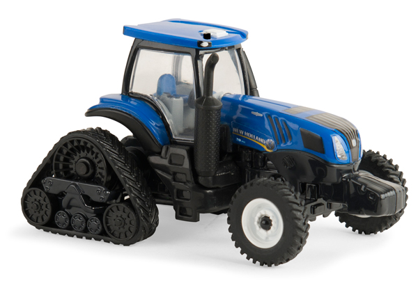 13904 - ERTL New Holland Genesis T8410 Smarttrax Tractor