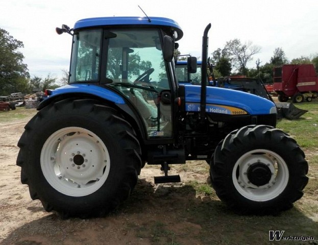 New Holland TD5050 - 4wd tractors - New Holland - Machine Guide ...