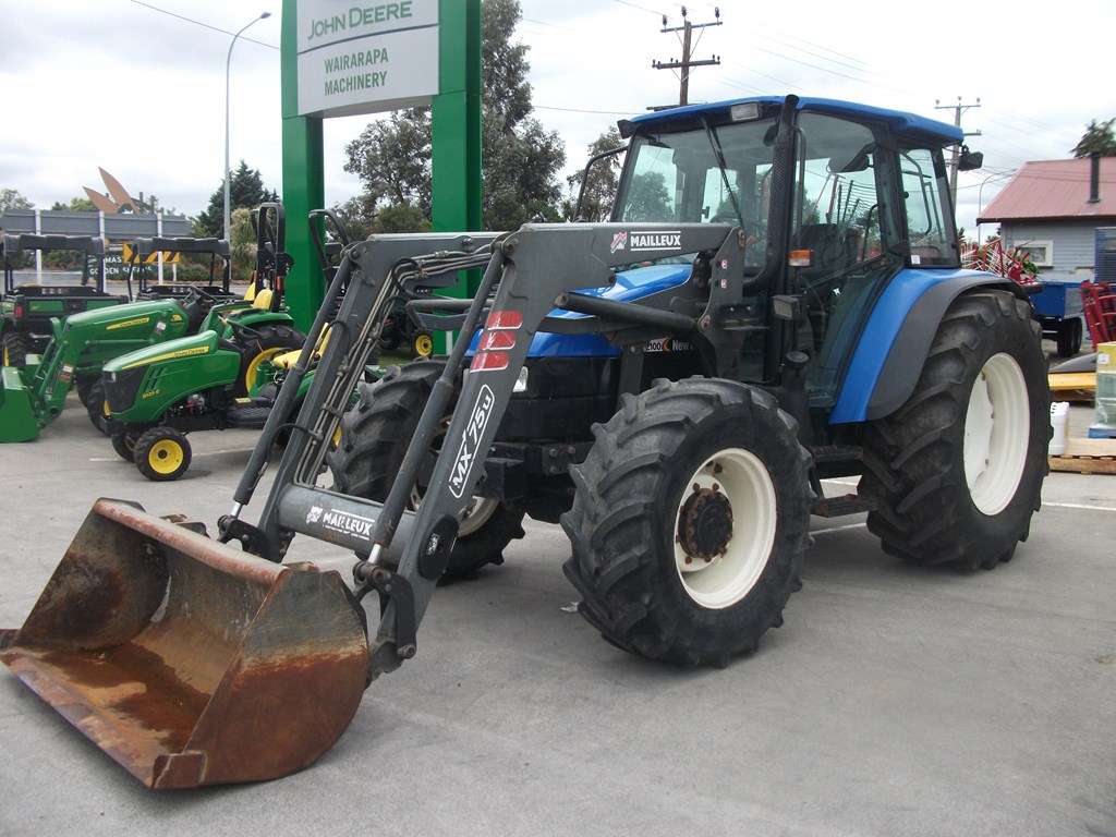NEW HOLLAND TL100 for sale | Farm Trader, New Zealand