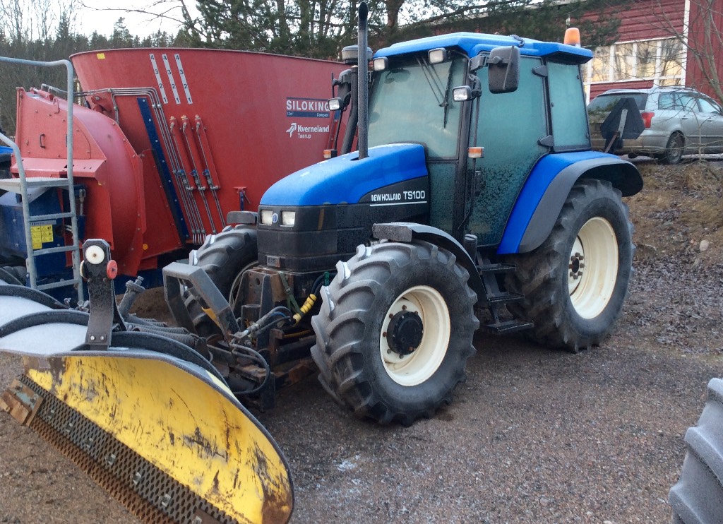 New Holland TS100 for sale - Year: 2002 | Used New Holland TS100 ...