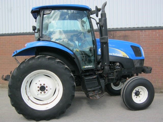 Home Catalogue Search New Holland TS100A Delta