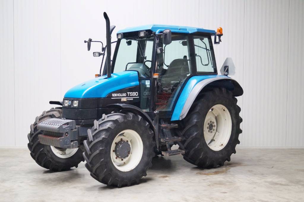 Used New Holland TS90 tractors Year: 1999 for sale - Mascus USA