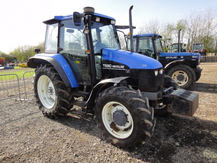 Comparator - New Holland TS90, Same Silver 90,