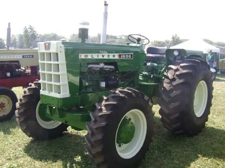 OLIVER 1600 FWD | Other brand tractors | Pinterest