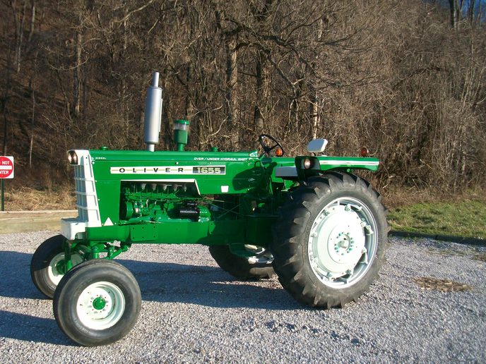 1971 Oliver 1655 DSL (2013-02-18) - Tractor Shed