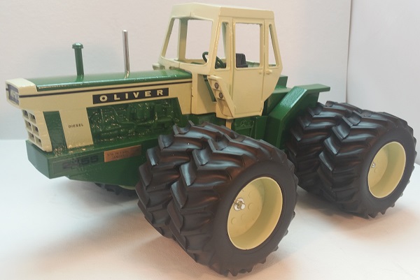 Pennsylvania Toy Show Oliver 2455 | Yoap and Yoap