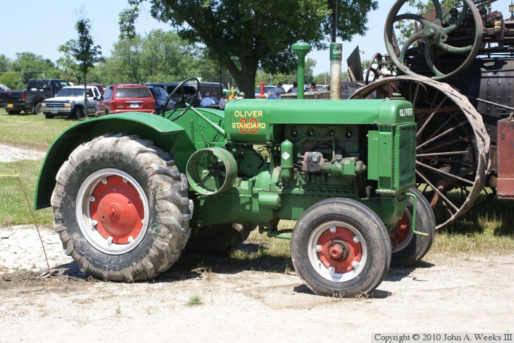 Oliver Streamline Tractors 1937-1948 — Oliver 80