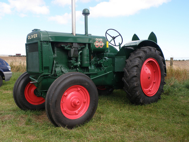 Oliver 80 Standard | Oliver 80 Standard tractor. | By: cessna152towser ...