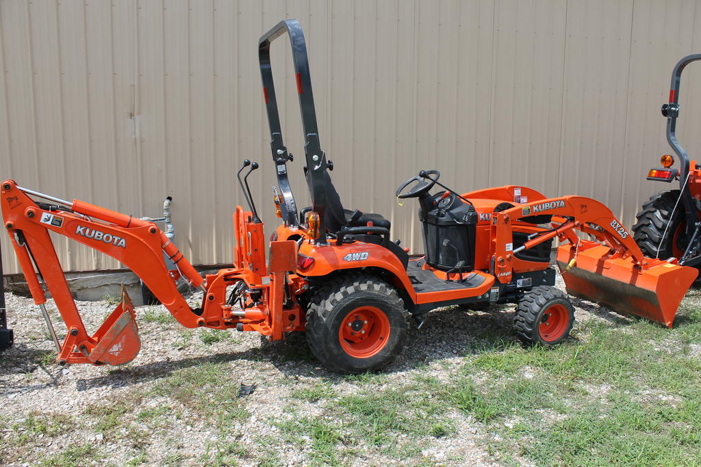 Kubota BX25 LB-R Tractor-Loader-Backhoe - Ricer Equipment, Inc.