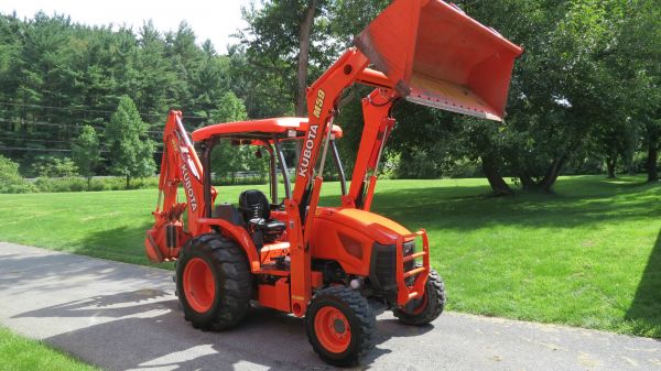 2010 KUBOTA M59 4WD TRACTOR LOADER BACKHOE HYD THUMB Tractors Other ...