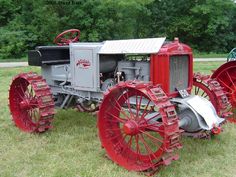 Antique Tractors on Pinterest | Tractors, John Deere and International ...