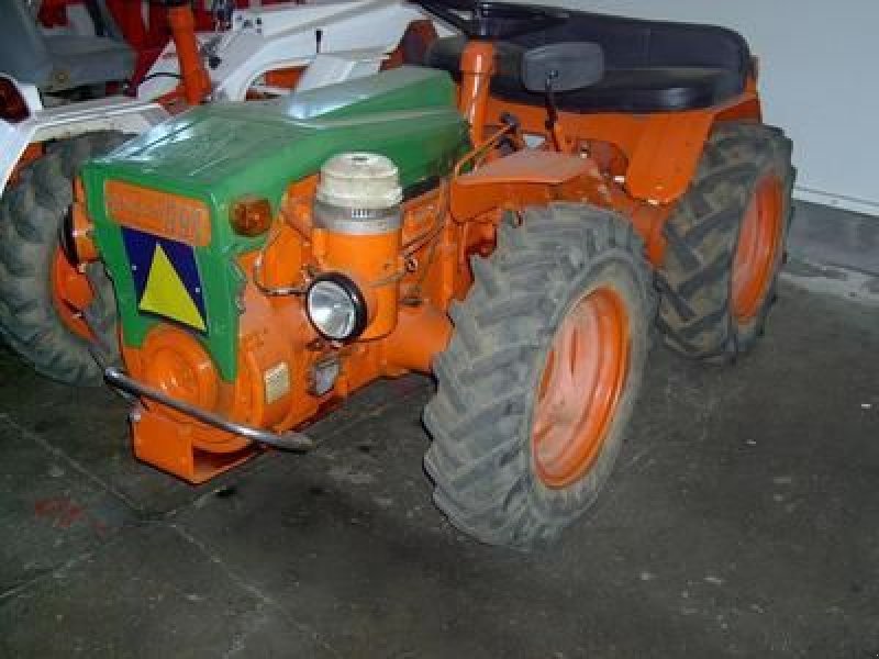 Pasquali 990 tractor pt. viticultură, 49600 BENAVENTE – ZAMORA ...