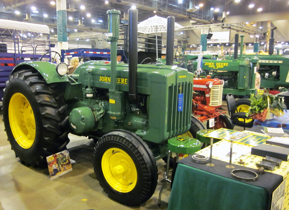 Richardson, Morath show third-best tractor at Houston show