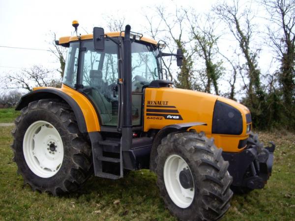 Tracteurs RENAULT ARES 640 RZ RECUPERATION AGRICOLE Piéces d'occasion ...