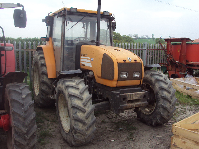 Home / Used Products / Used Tractors / Renault Cergos 355