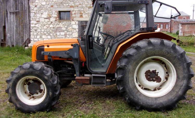 Renault Pales 230 + chargeur, tracteur agricole d’occasion ...