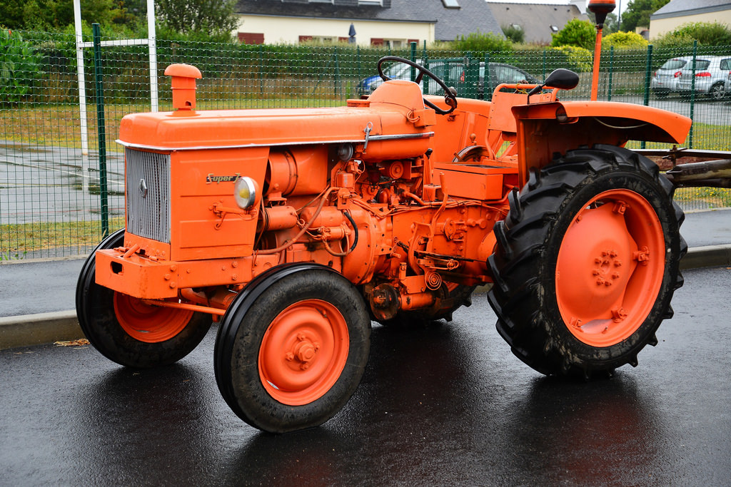 FVM Plobannalec 2015 (27) Tracteur RENAULT Super 3 | Flickr