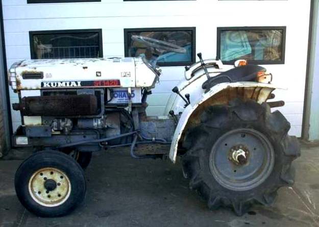 Kumiai - Tractor & Construction Plant Wiki - The classic vehicle and ...
