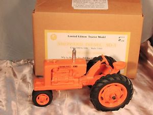 ... Edition-Tractor-Model-Sheppard-Diesel-SD-3-1-16-scale-Circa-1949-1956
