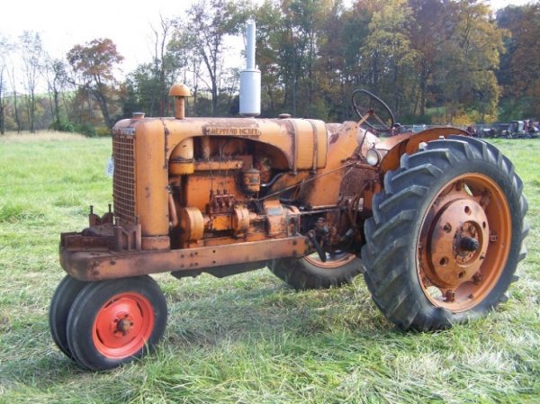 2226: Sheppard Diesel SD-3 Antique Farm Tractor Origina : Lot 2226