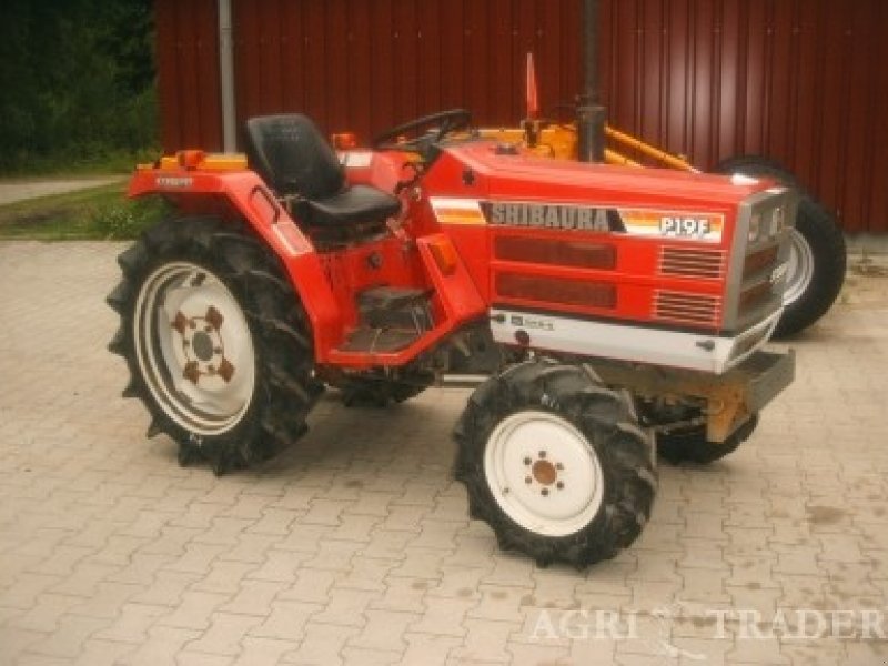 Shibaura p19f Traktor - technikboerse.com