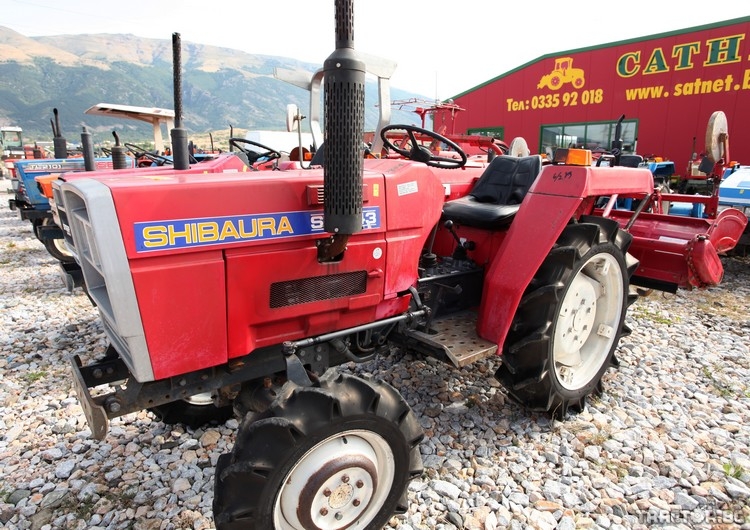 трактор shibaura sd1843 марка shibaura модел sd1843 ...