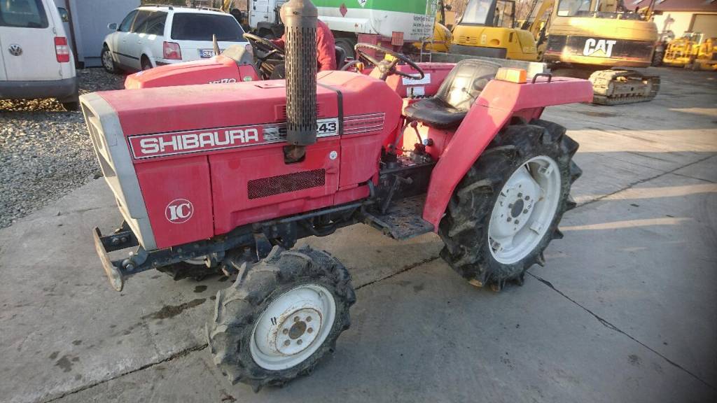 Shibaura SD2243 - Year: 1995 - Tractors - ID: 4615EF02 - Mascus USA