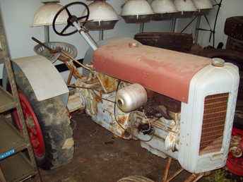 ... Tractors for Sale: 1938 Silver King R44 (2009-05-26) - TractorShed.com