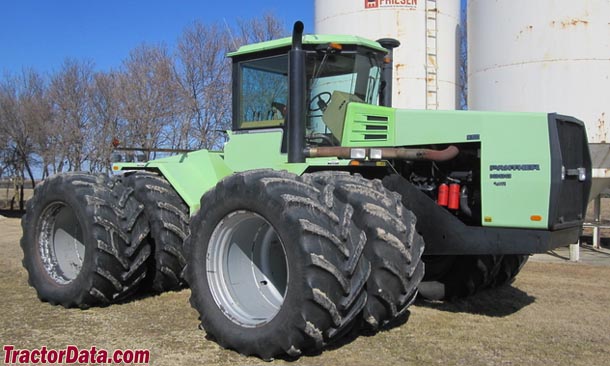 TractorData.com Steiger Panther 1000 tractor photos information