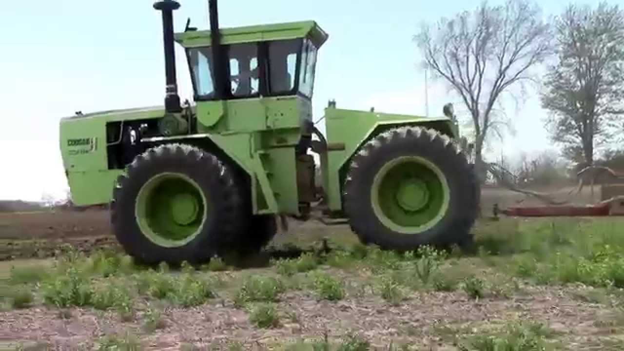 Steiger ST-270 in action. - YouTube