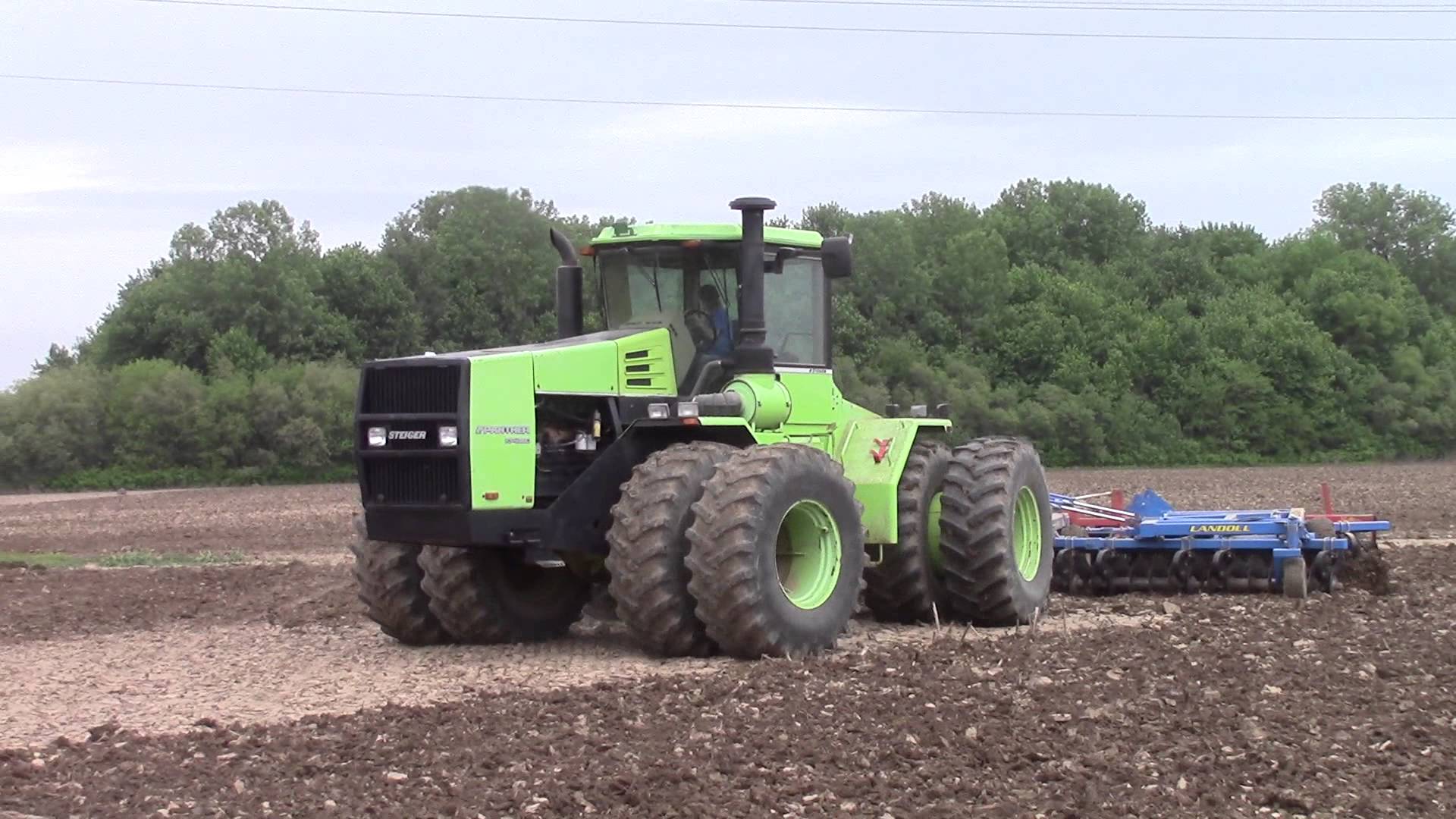 Steiger Panther 1000 KP-1360 - YouTube