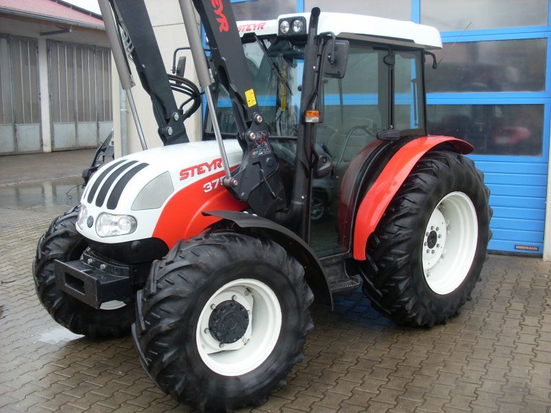 Traktor Steyr 375 Kompakt - technikboerse.com