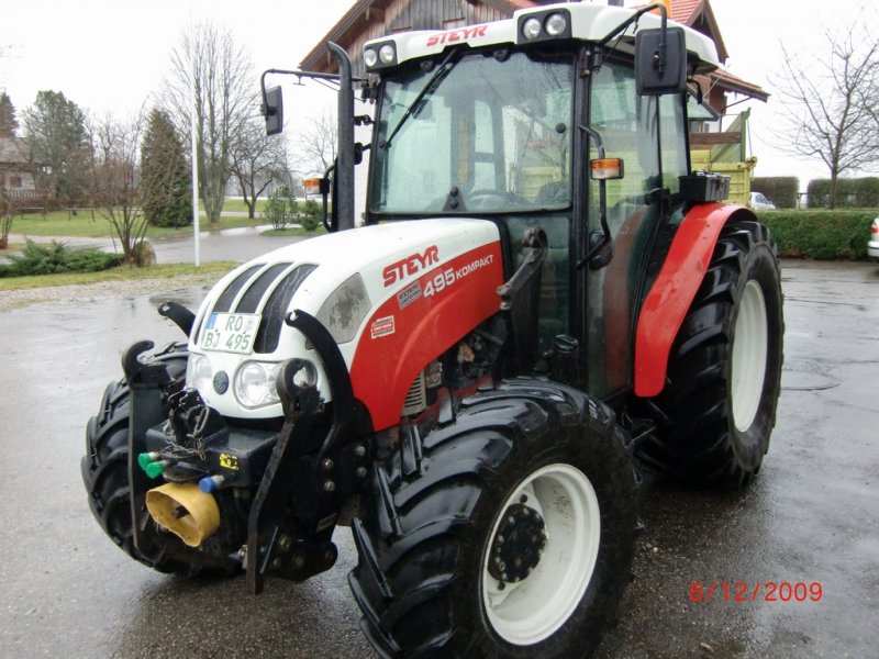 Traktor Steyr 495 Kompakt - technikboerse.com