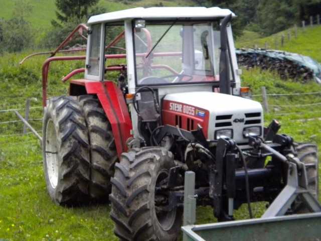 Steyr 8055: Photo gallery, complete information about model ...