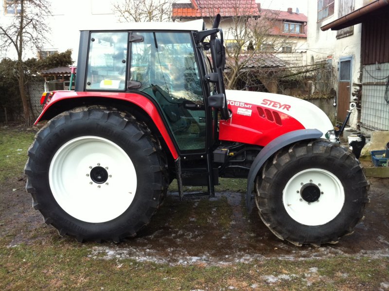 Traktor Steyr 9085 MT - technikboerse.com