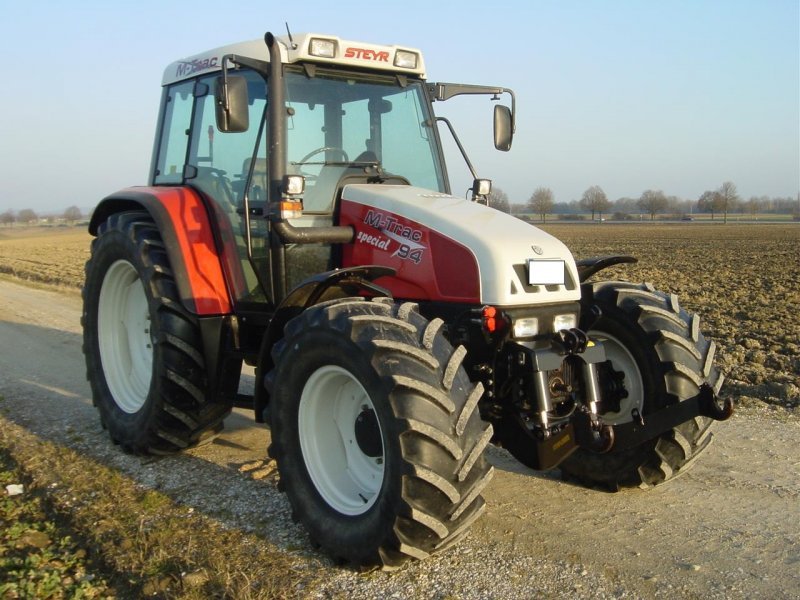 Steyr 9094 M-Trac Spezial Traktor - technikboerse.com