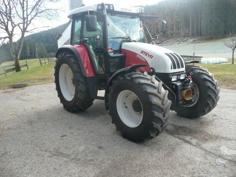 Steyr 9100M Traktor - technikboerse.com