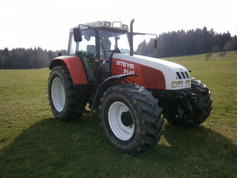 Steyr 9145 Tractor - technikboerse.com