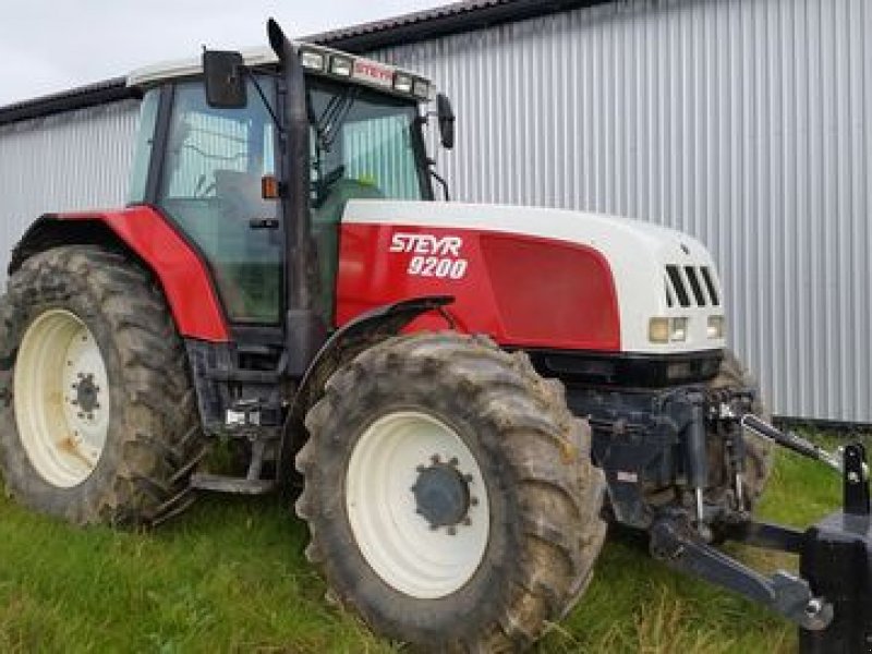 Steyr 9200 A Traktor - technikboerse.com