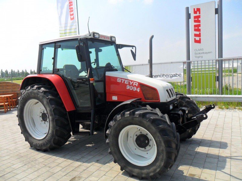 Steyr 9094 M Traktor - technikboerse.com