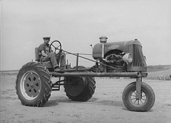 Thieman Harvester Co. Tractor. Beginning in 1936, Thieman tractors ...
