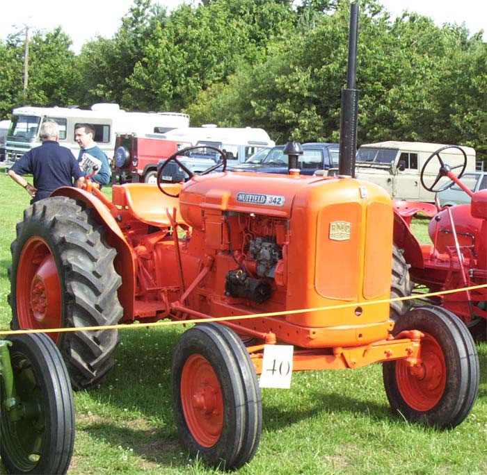 of the nuffield 342 diesel tractor in 1962 production of all nuffield ...