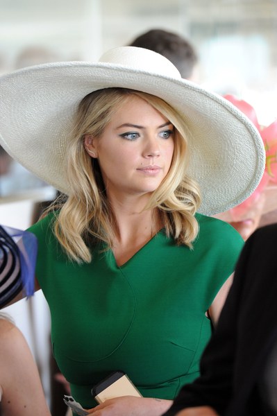 Kate Upton at the Kentucky Derby in Louisville, Kentucky, May 2016 ...