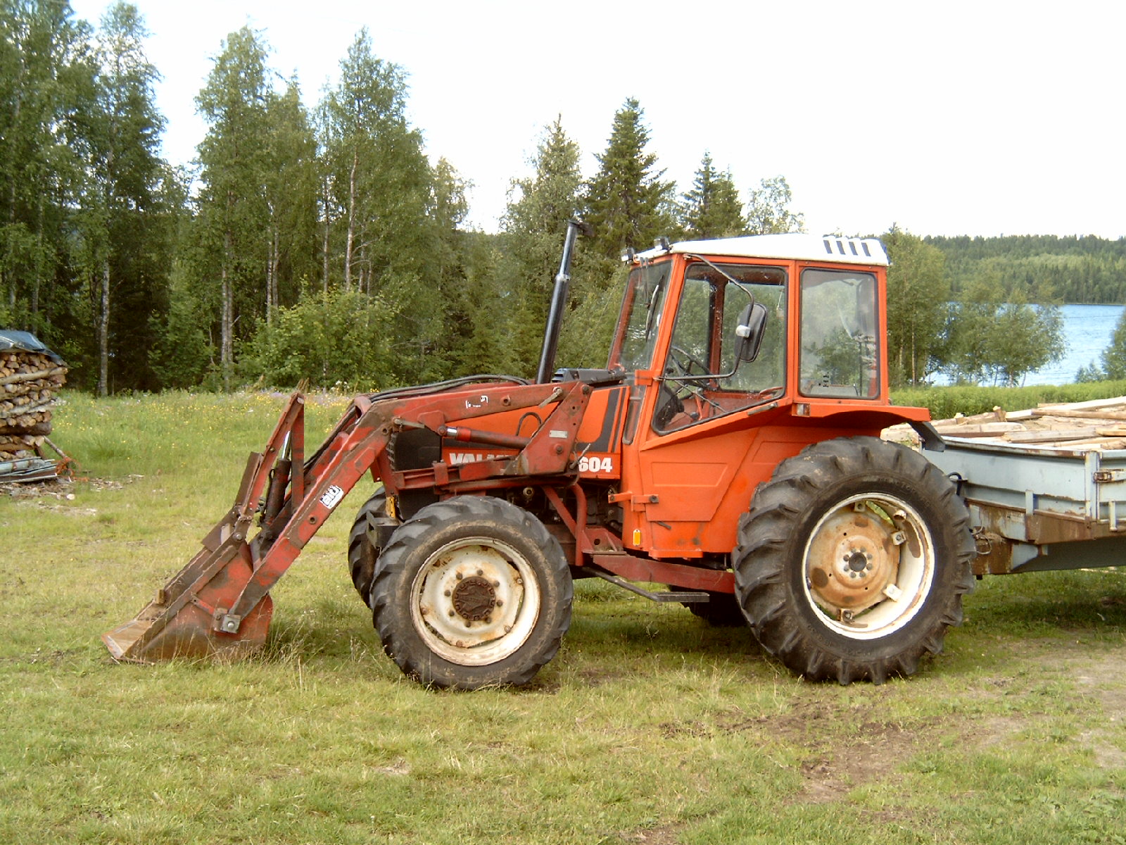 File:Valmet 604 4WD.jpg - Wikipedia, the free encyclopedia