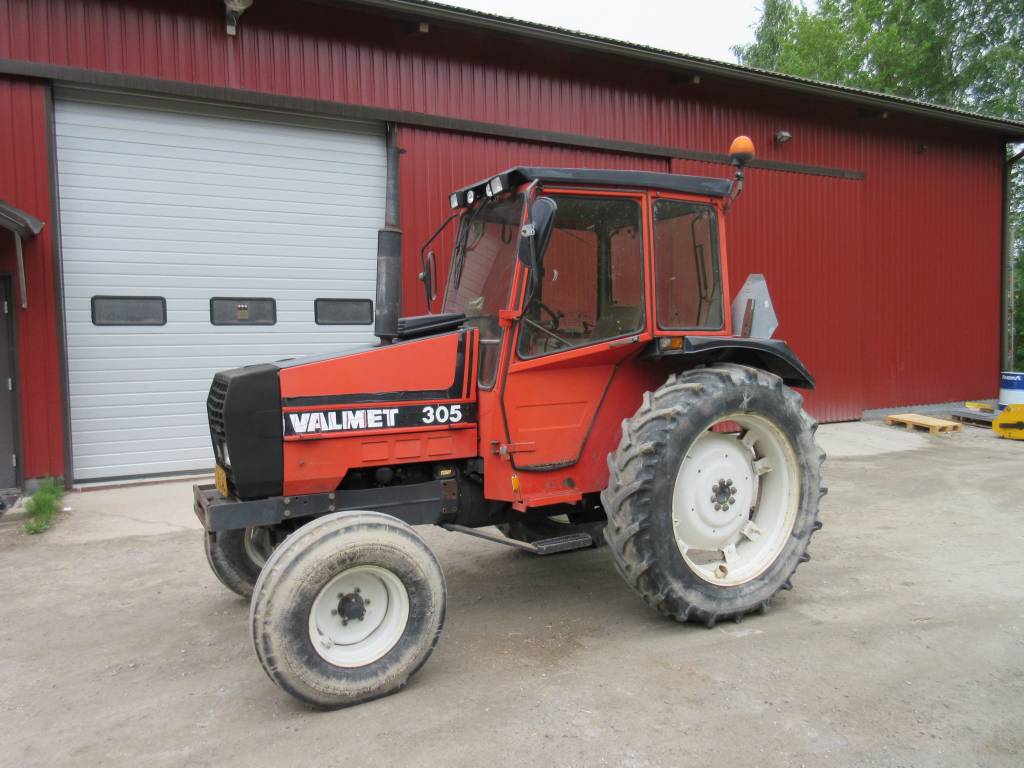 Valmet 305 - Tractors, Price: £5,801, Year of manufacture: 1988 ...