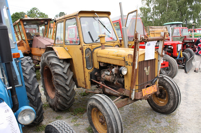 Valmet 500: Photo gallery, complete information about model ...