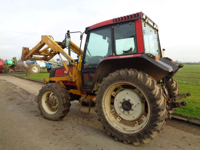 Valmet 6000 c/w grays lynkon loader slingsby Tractors, Price: £9,950 ...