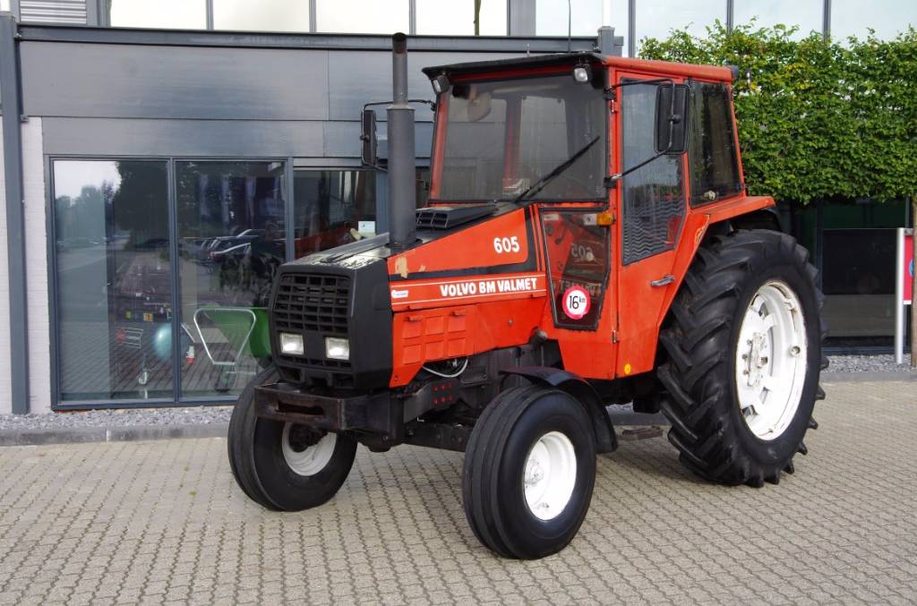 Valmet 605 - Tractors, Year of manufacture: 1984 - Mascus UK