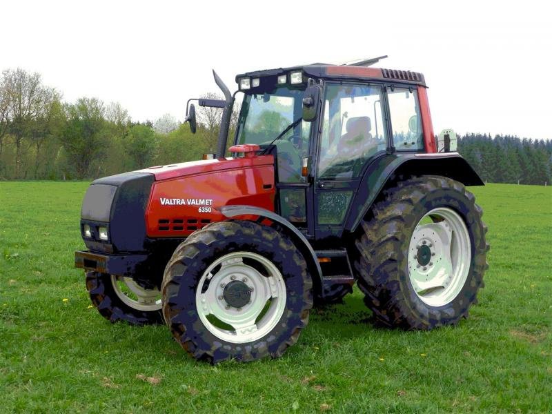 Valmet Valtra 6350 High-Tech Traktor - technikboerse.com